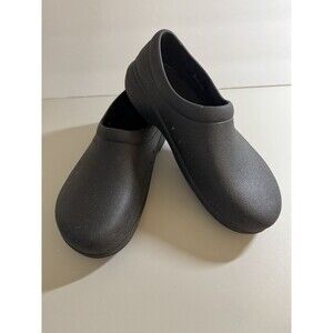 CROCS On the Clock LiteRide™ Slip Resistant Work Shoes Black Men 9 Women 11 EUC